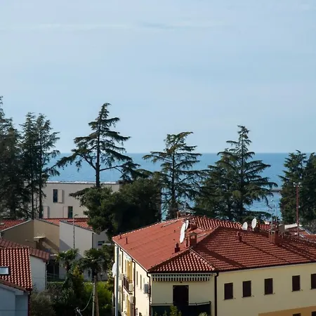 11 Porec